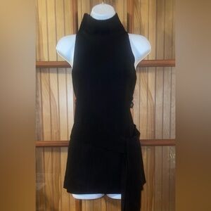 Elegant Black Sleeveless Sweater